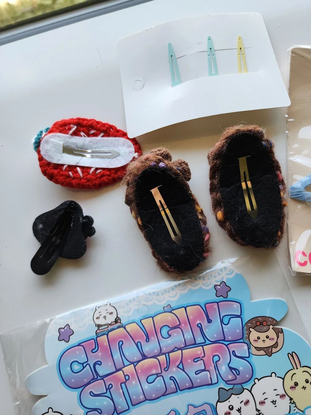 Set Girls Hair Accessories, Hair Elastics, Clip-ins, Hello Kitty Stickers NWOT